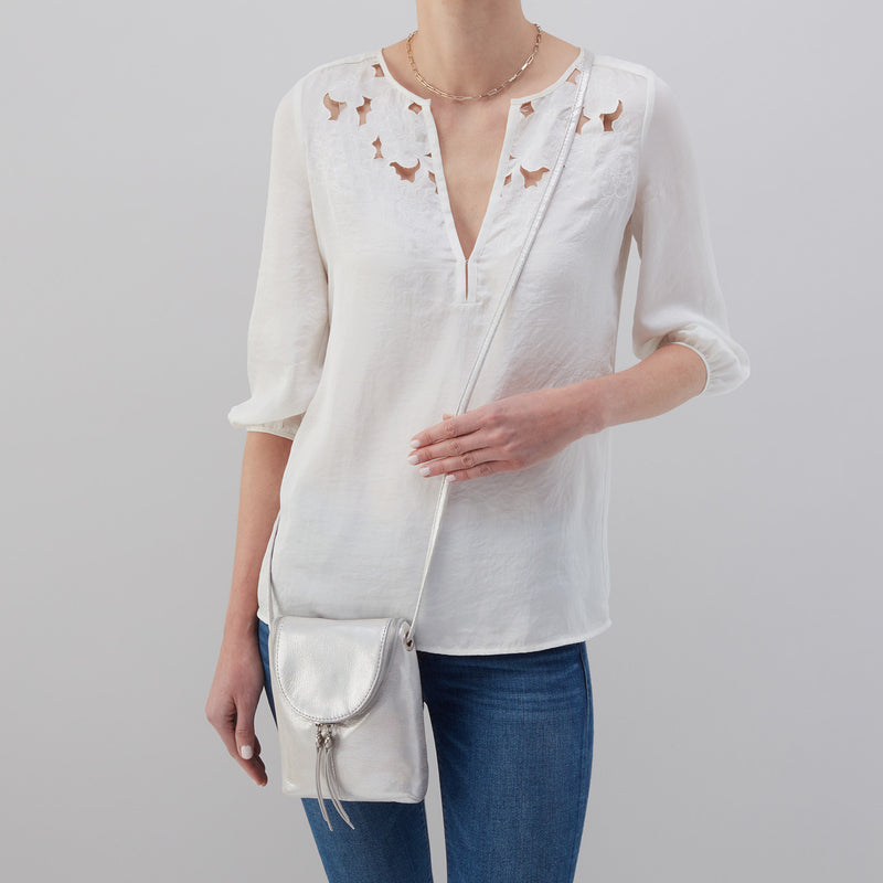 Fern Crossbody in Metallic Leather - Silver