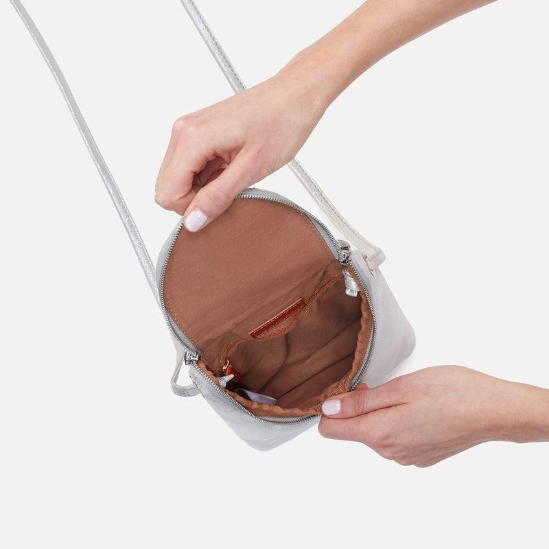 Fern Crossbody in Metallic Leather - Silver