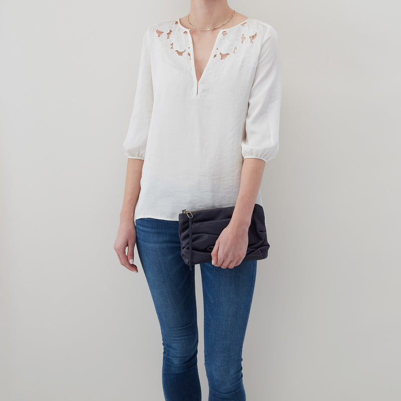 Dare Crossbody in Soft Leather - Navy