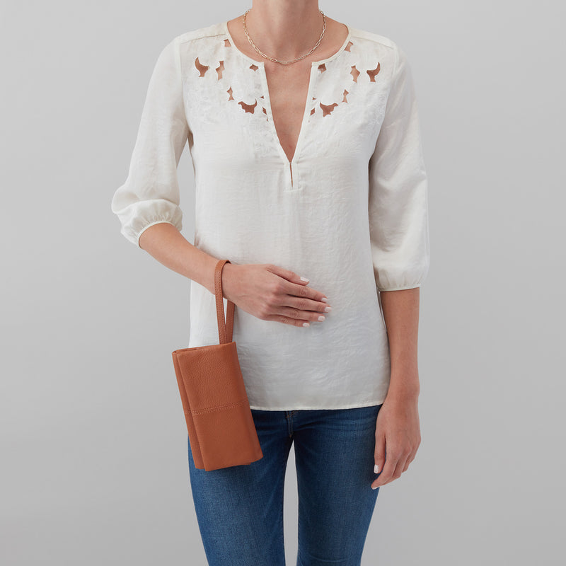 Keen Continental Wallet in Pebbled Leather - Cashew