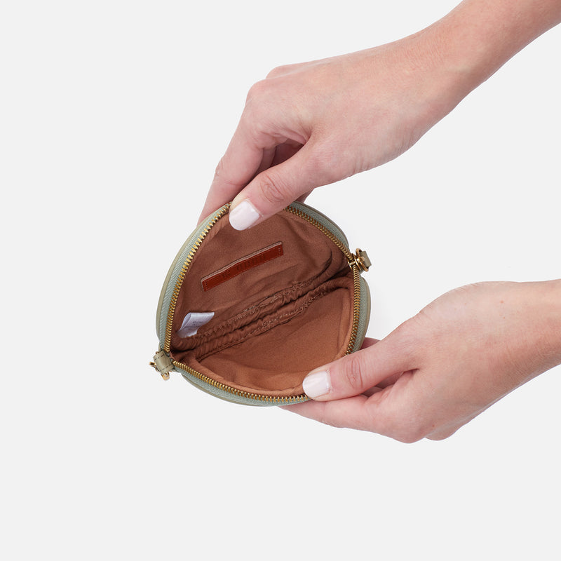 Revolve Clip Pouch in Pebbled Leather - Cactus