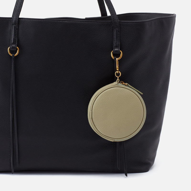 Revolve Clip Pouch in Pebbled Leather - Cactus