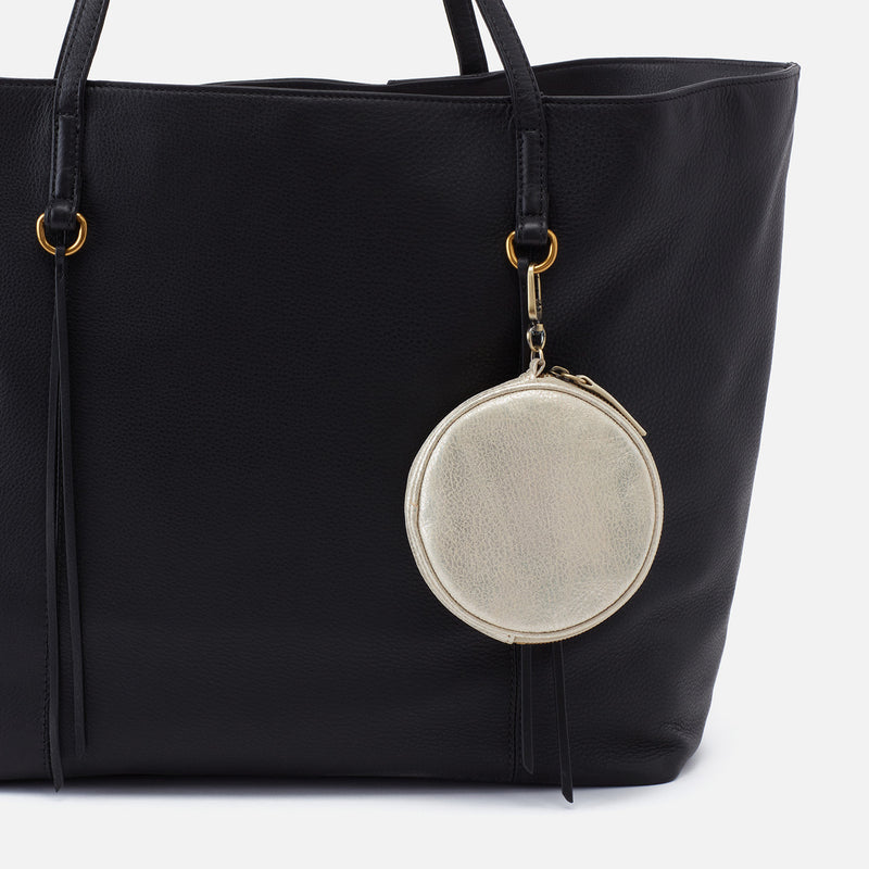 Revolve Clip Pouch in Metallic Leather - Pearled Silver