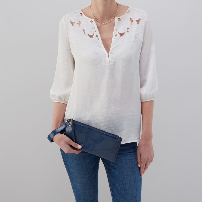 Vida Wristlet in Polished Leather - Denim