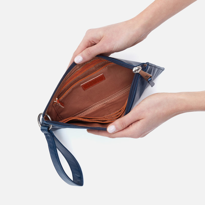 Vida Wristlet in Polished Leather - Denim