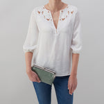 Lauren Clutch-Wallet in Polished Leather - Bottle Green