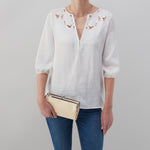 Lauren Clutch-Wallet in Polished Leather - Butter