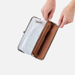 Lauren Clutch-Wallet in Polished Leather - Optic White