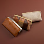 Lauren Clutch-Wallet in Polished Leather - Truffle