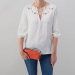 Lauren Clutch-Wallet in Polished Leather - Zinnia