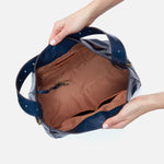 Render Shoulder Bag in Polished Leather - Denim