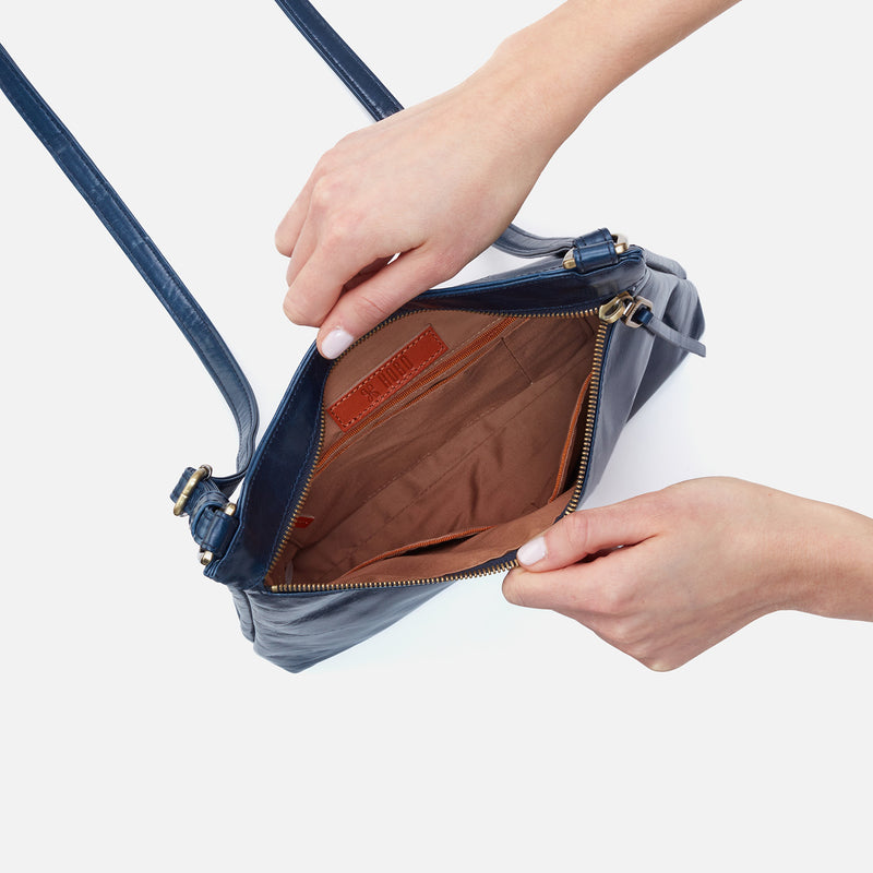 Cambel Crossbody in Polished Leather - Denim
