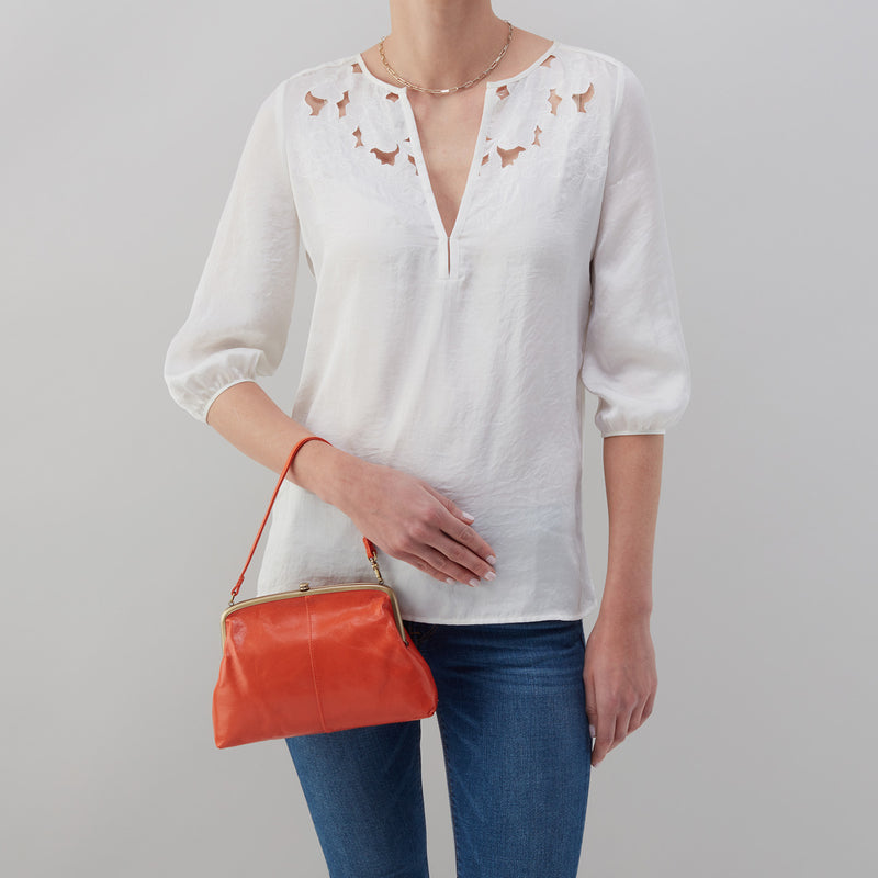 Lana Crossbody in Polished Leather - Zinnia