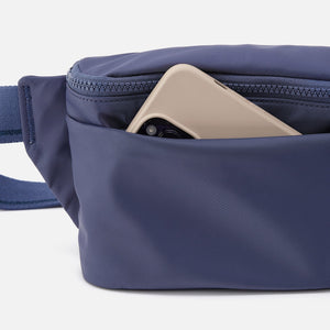 BE HOLD Belt Bag in CaRefiber recycled nylon - Jet