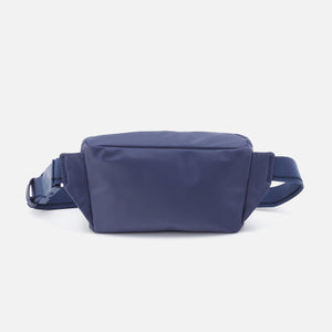 BE HOLD Belt Bag in CaRefiber recycled nylon - Ocean