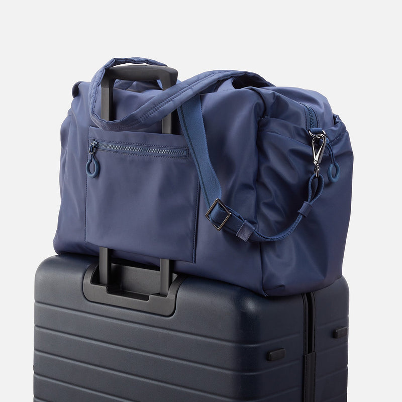 GET AWAY Duffle in CaRefiber recycled nylon - Ocean