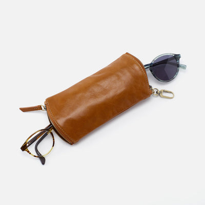 Spark Double Eyeglass Case in Polished Leather - Truffle