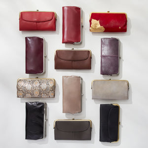 Lauren Clutch-Wallet in Pebbled Leather - Slate