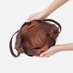 Pier Shoulder Bag in Pebbled Leather - Mahogany