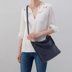 Pier Shoulder Bag in Pebbled Leather - Sapphire
