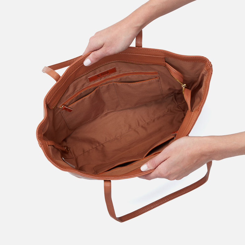 Kingston Small Tote in Pebbled Leather - Cashew