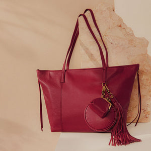 Kingston Small Tote in Pebbled Leather - Sangria
