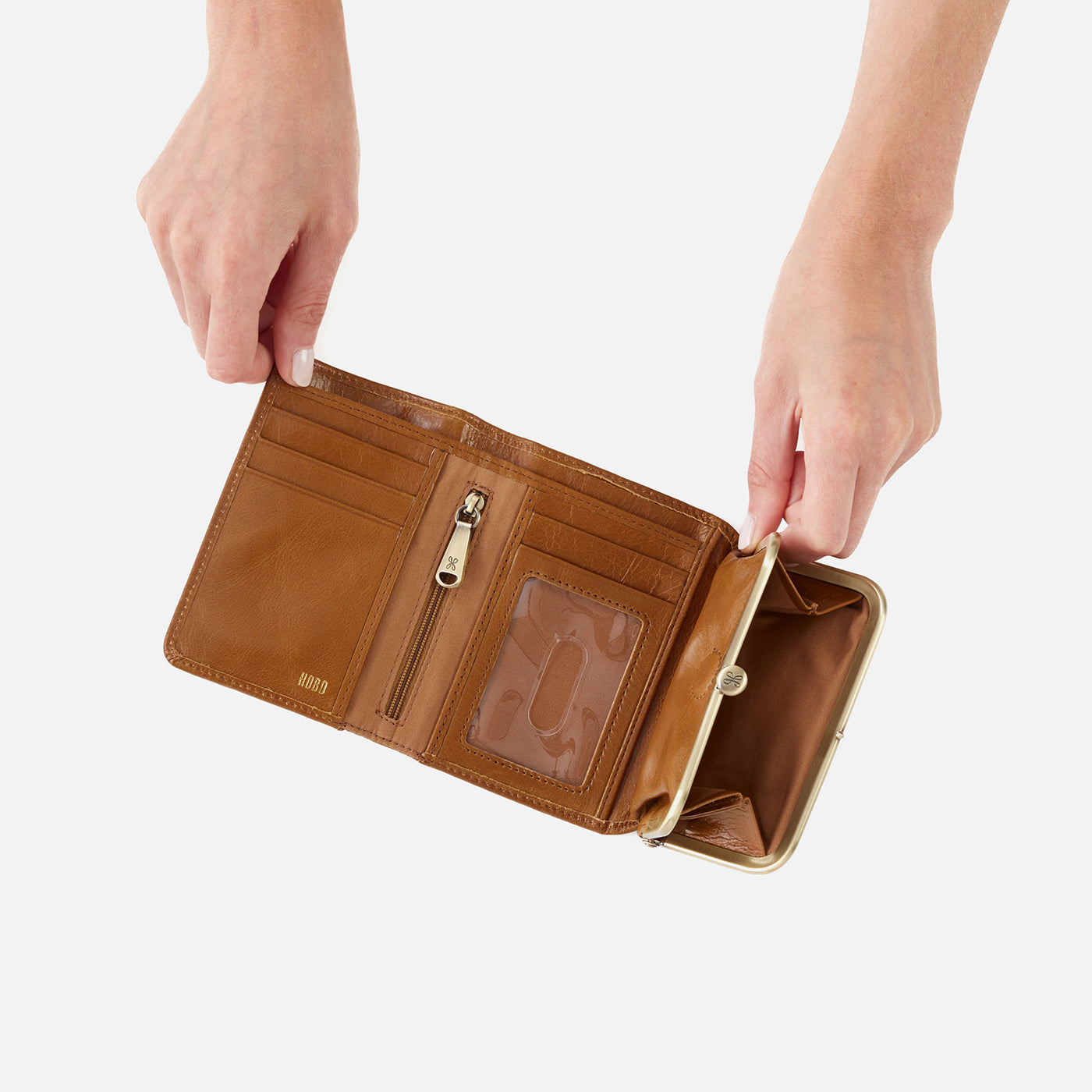 Robin Compact Wallet In Polished Leather