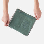 Lauren Clutch-Wallet in Polished Leather - Bottle Green