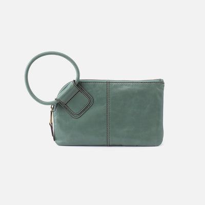 Sable Wristlet in Polished Leather - Bottle Green