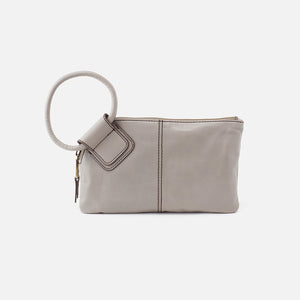 Sable Wristlet in Polished Leather - Driftwood