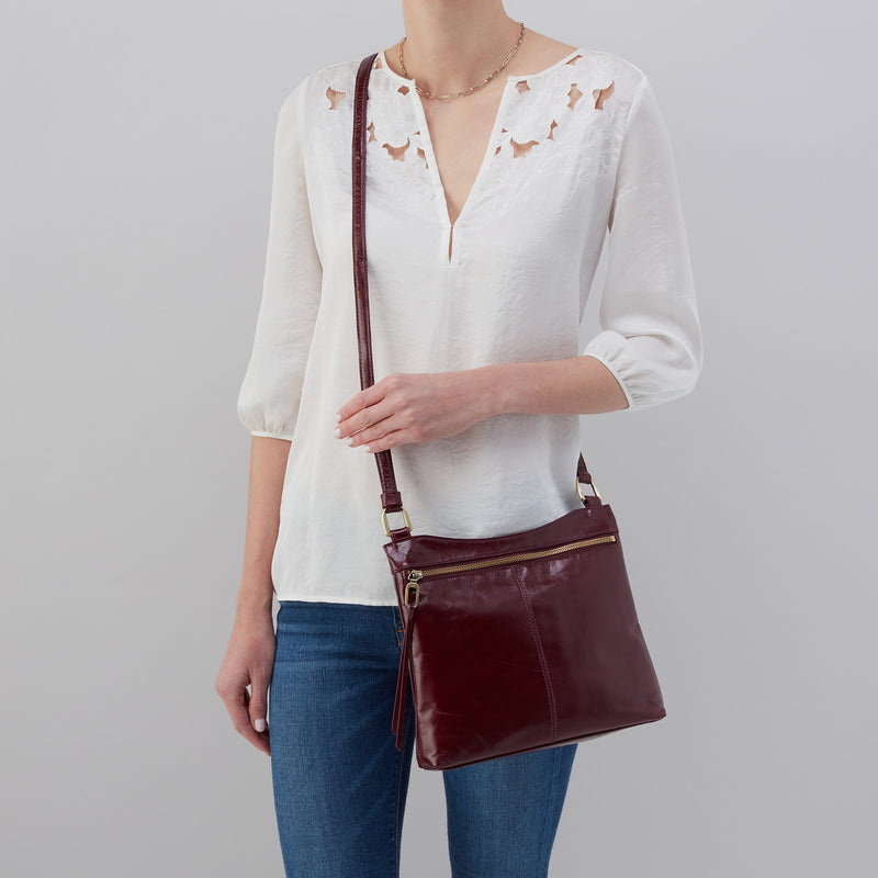 Cambel Crossbody in Polished Leather - Merlot